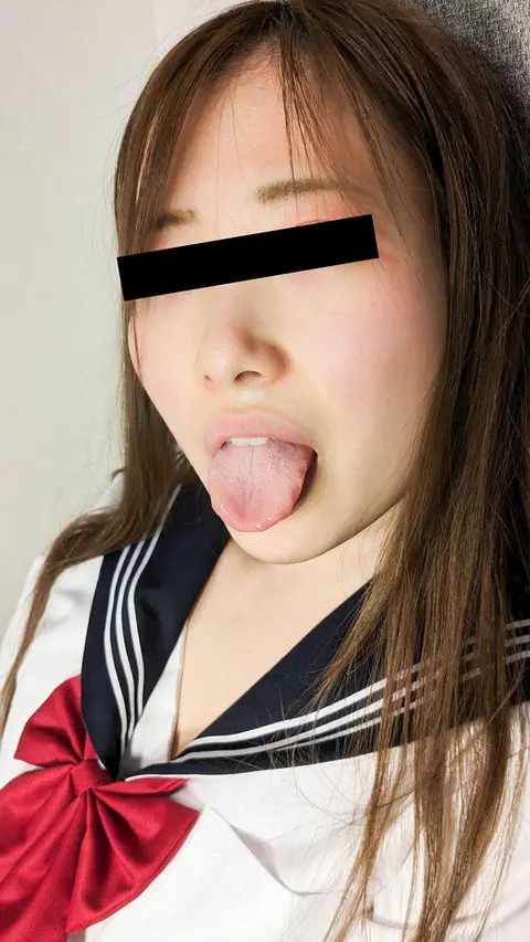 制服時代 ~白い肌がそそる従順なパイパン娘~ 佐々山梨佳