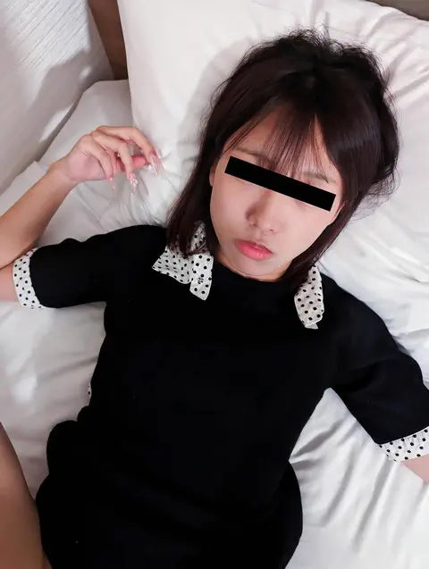 出会って秒で生中セックス！ 須藤伊織