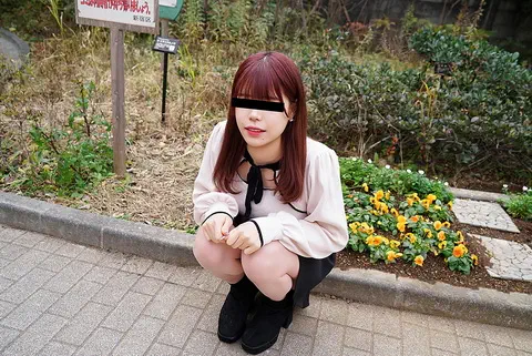 可愛い素人むすめをヤリマン数珠つなぎで紹介してもらいました vol.2 若槻れい